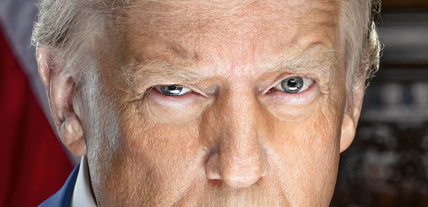 trump-close-up-snip-official-portrait